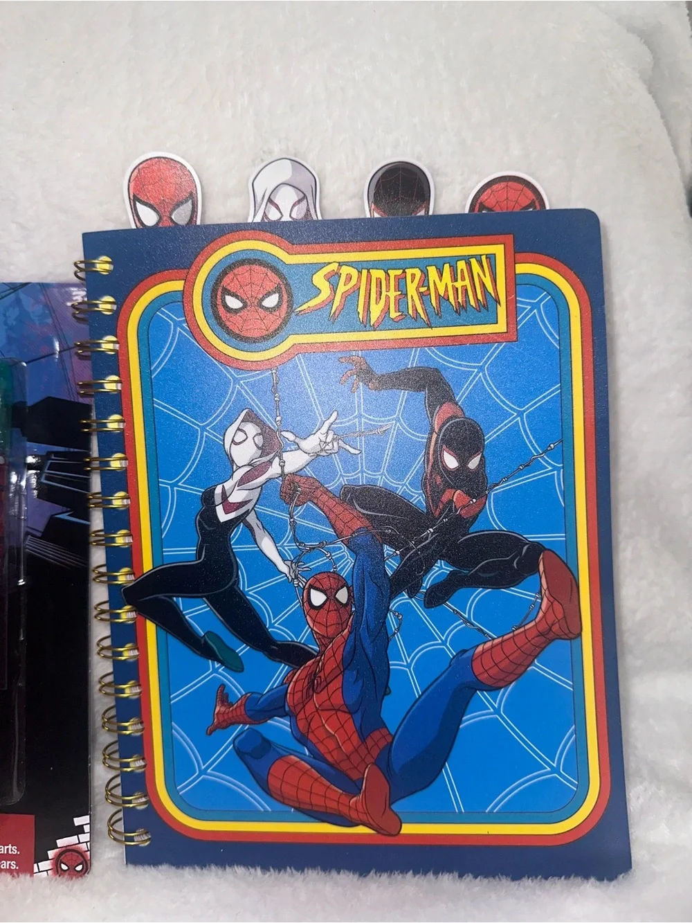 New Spider-Man 4-Tab Spiral Notebook & Pen Set